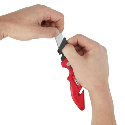 Milwaukee 48-22-1901 Fastback Press and Flip Utility Knife with Belt Clip and Onboard Wire Stripping (Set of 4)